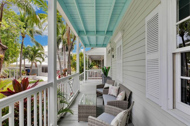 Front | Image 7