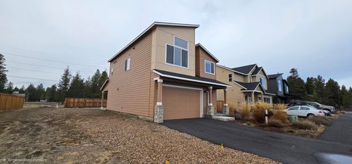 51791 Fordham Dr, La Pine, OR, 97739-8929 | Card Image