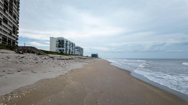 APT-1502 - 9500 Ocean Dr, Condo with 2 bedrooms, 2 bathrooms and null parking in Jensen Beach FL | Image 23