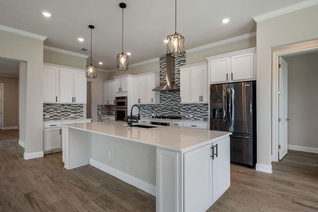 454 Climbing Rock Loop, House other with 3 bedrooms, 4 bathrooms and null parking in Dripping Springs TX | Image 6