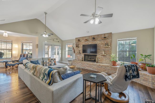 8533 Fm 315 S, House other with 3 bedrooms, 3 bathrooms and null parking in Frankston TX | Image 9