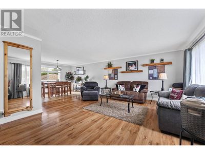 2465 Glenview Ave, House other with 4 bedrooms, 2 bathrooms and null parking in Kamloops BC | Image 2