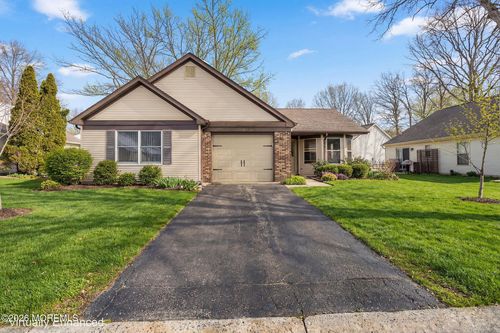 1 Morning Glory Ln, Whiting, NJ, 08759-4305 | Card Image