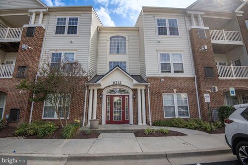 apt-j-6212 Westchester Park Dr, COLLEGE PARK, MD, 20740-2805 | Card Image