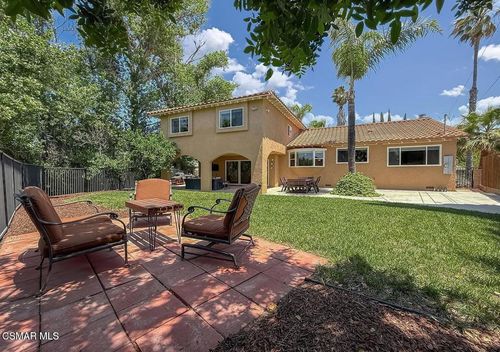 167 Siesta Ave, Thousand Oaks, CA, 91360-1815 | Card Image