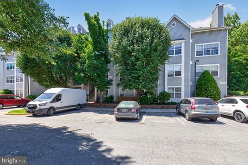 223-18518 Boysenberry Dr, GAITHERSBURG, MD, 20879-3671 | Card Image