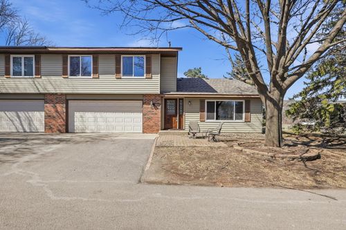 1811 Knox Dr, Burnsville, MN, 55337-4377 | Card Image