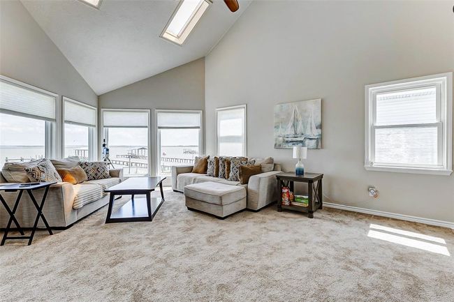 1547 John St, House other with 3 bedrooms, 2 bathrooms and 1 parking in San Leon TX | Image 7