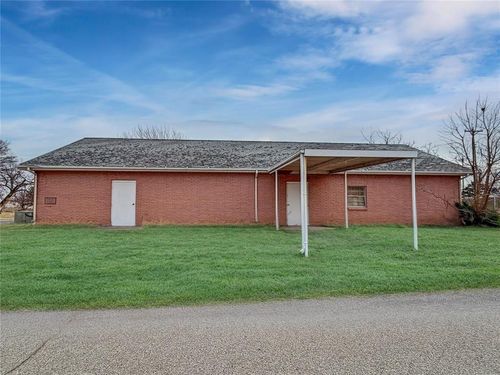 104 S Wesley St, Taloga, OK, 73667 | Card Image