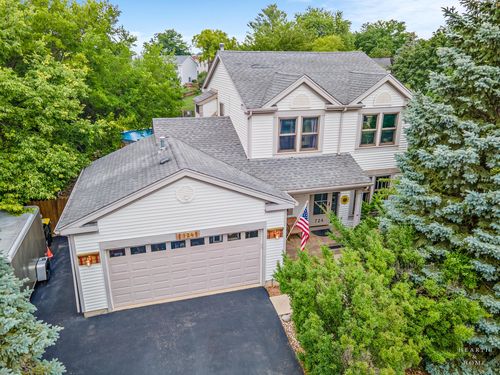 724 Cimarron Dr, Cary, IL, 60013-3354 | Card Image
