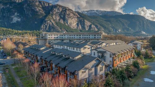 40-1188 Main St, Squamish, BC, V8B0Z3 | Card Image