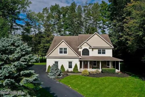 88 Cobble Hill Dr, Wilton, NY, 12831-2523 | Card Image