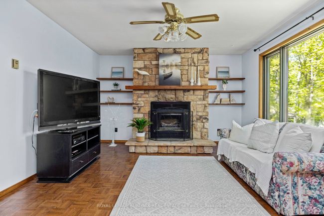 37 Dockside Dr, House other with 4 bedrooms, 1 bathrooms and 6 parking in Mckellar ON | Image 14