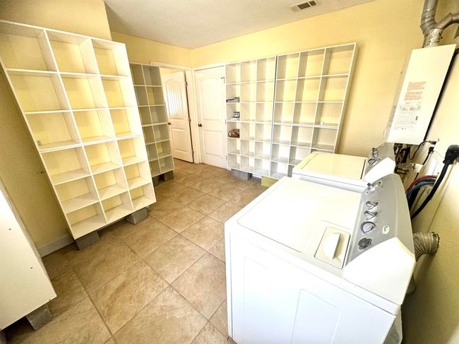 2335 Beverly St, House other with 4 bedrooms, 2 bathrooms and null parking in Bridge City TX | Image 29