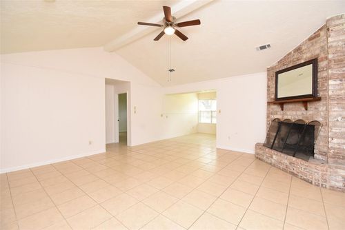 12006 Scottsdale Dr, Meadows Place, TX, 77477-1529 | Card Image