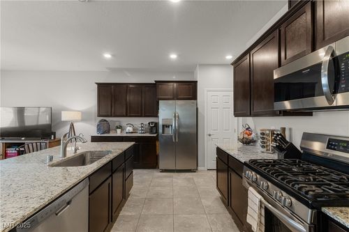 7215 Dazzle Point St, North Las Vegas, NV, 89084-4745 | Card Image