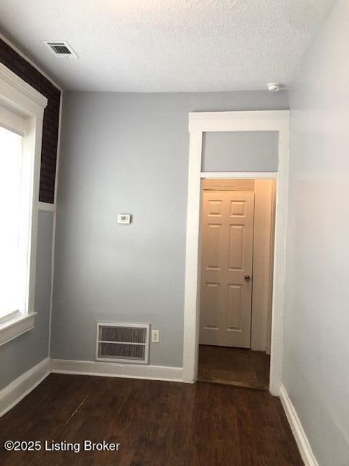 3-947 S Brook St, LOUISVILLE, KY, 40203-4305 | Card Image