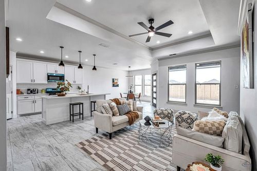 8629 Santa Isabella, Odessa, TX, 79765-2431 | Card Image