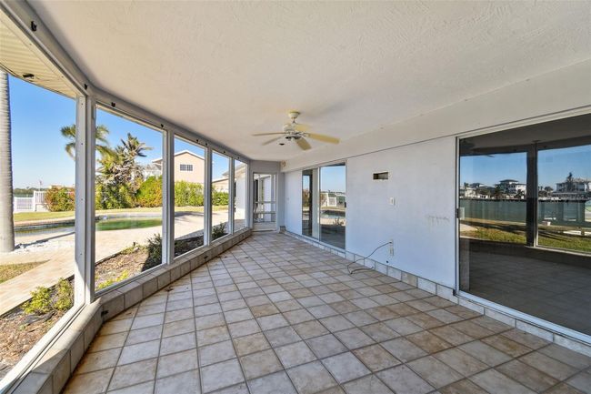 568 Johns Pass Ave, House other with 4 bedrooms, 3 bathrooms and null parking in MADEIRA BEACH FL | Image 21
