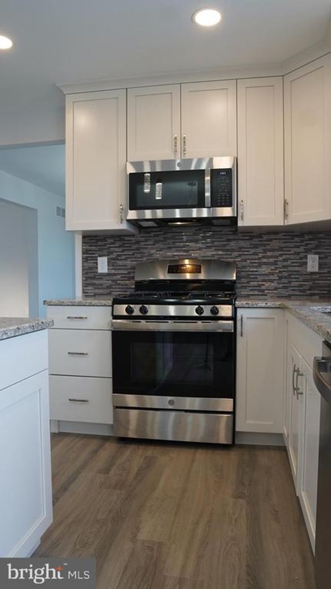 0 E Wilson Ave, House other with 4 bedrooms, 3 bathrooms and null parking in WERNERSVILLE PA | Image 8
