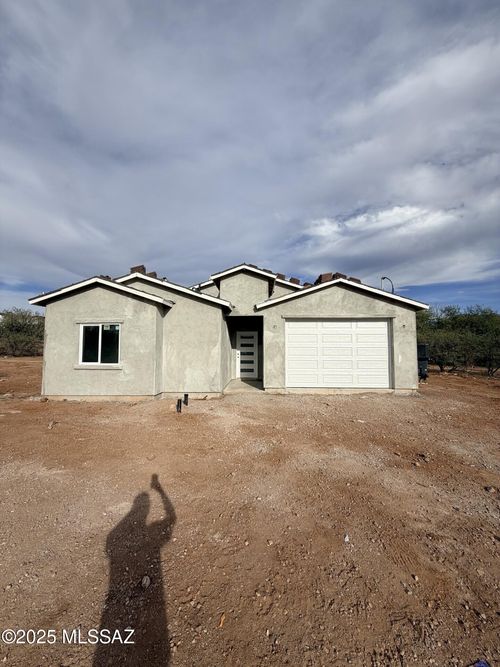 1851 Tijuana Ct, Rio Rico, AZ, 85648-1043 | Card Image