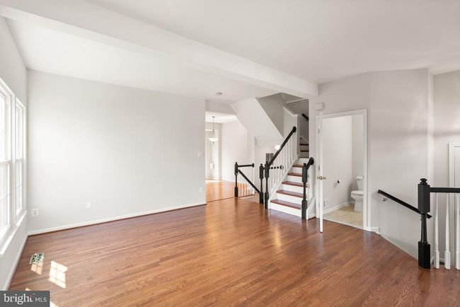 20681 Southwind Ter, Townhouse with 3 bedrooms, 3 bathrooms and null parking in ASHBURN VA | Image 7