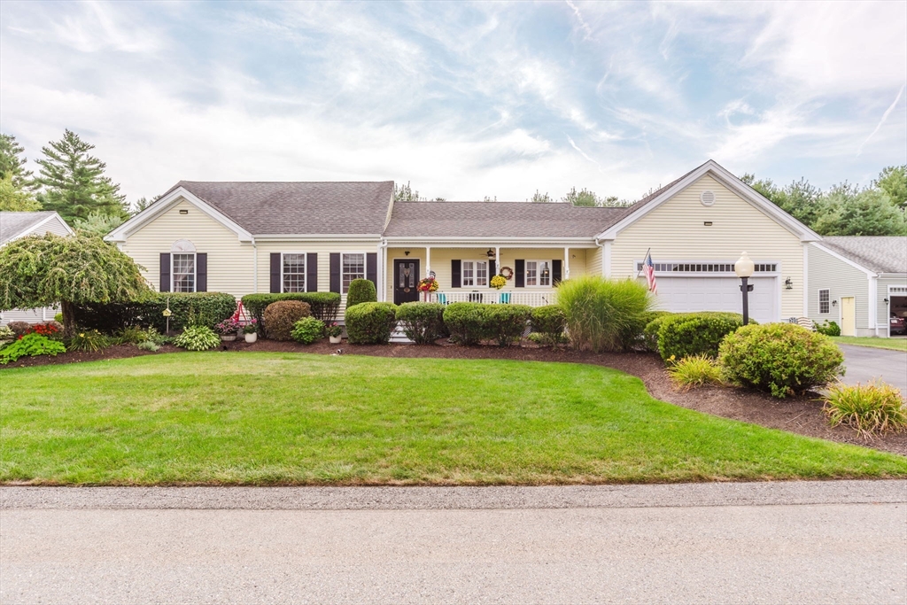 Bear Paw Trl, East Taunton, MA 02718
