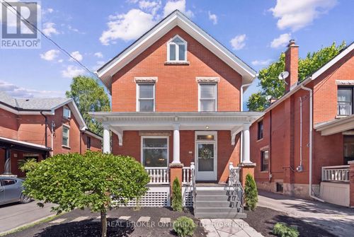 25 Suffolk Street W, Guelph (Downtown), ON, N1H2H9 | Card Image