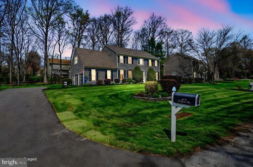 1045 Saint Georges Ln, LANDENBERG, PA, 19350-1321 | Card Image