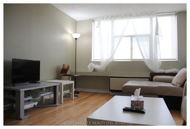 1409 - 2760 Carousel Cres, Condo with 2 bedrooms, 2 bathrooms and 1 parking in Gloucester ON | Image 20