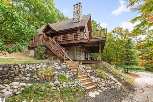 3410 W Trumbull Rd, Maple City, MI, 49664-9756 | Card Image