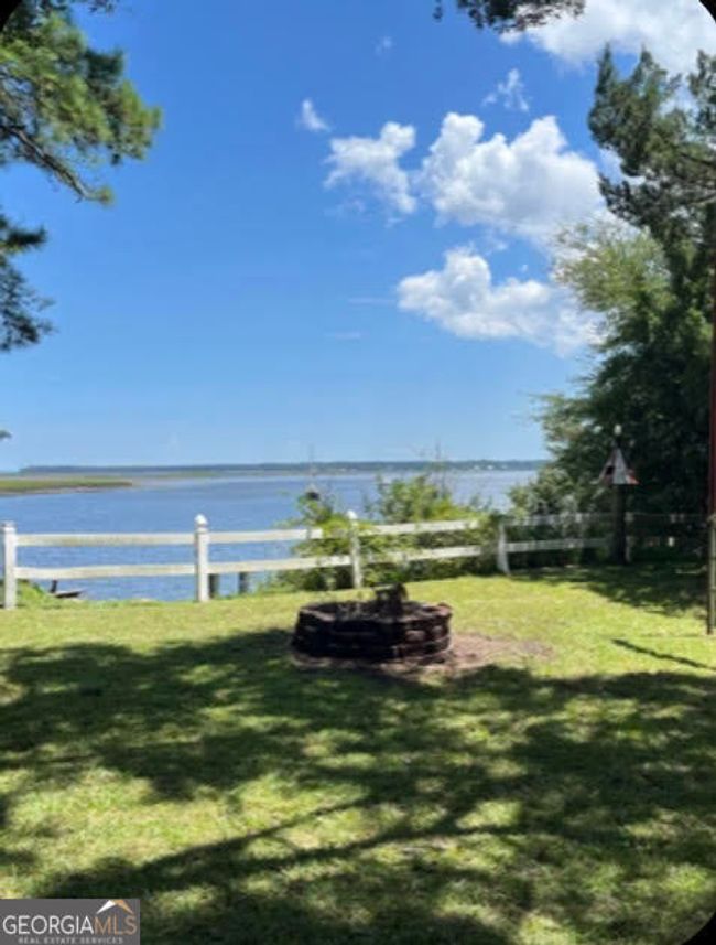 51 Crooked River Dr, House other with 3 bedrooms, 2 bathrooms and 3 parking in Woodbine GA | Image 4
