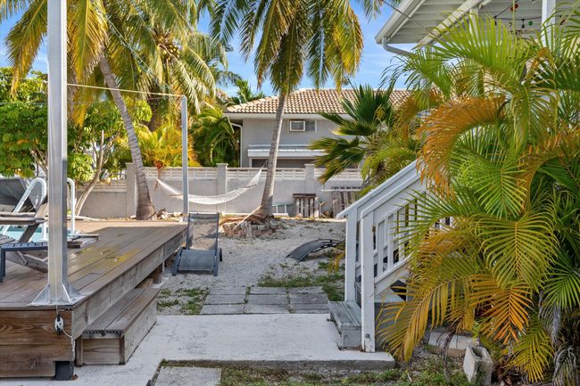 Large Lot | Image 32