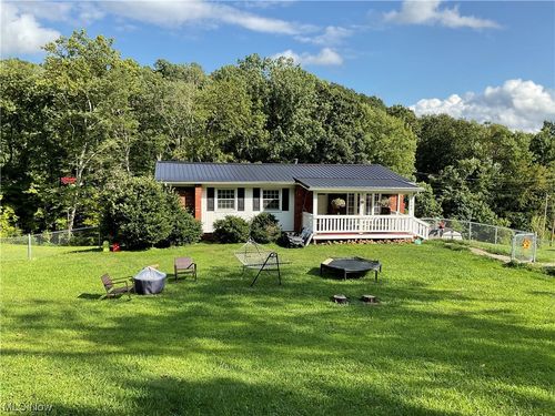 2040 Greens Run Road, St Marys, WV, 26170 | Card Image