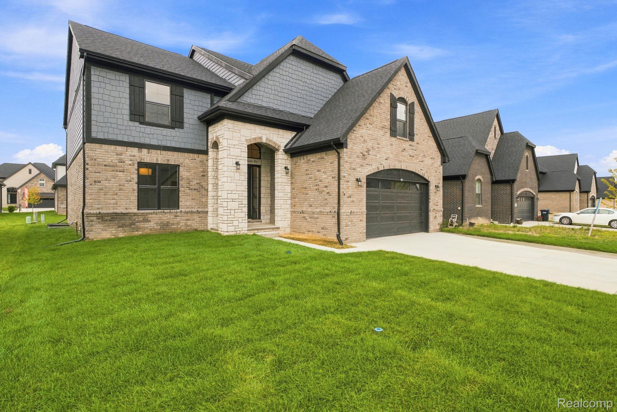 Residential in Sterling Heights 3