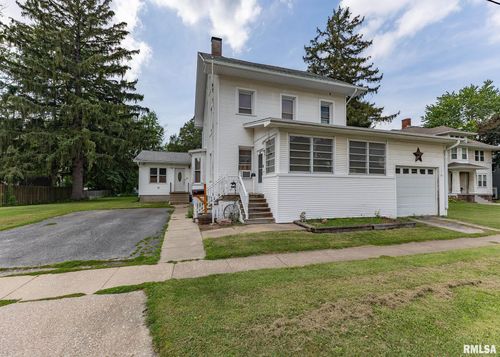 111 N West St, Cambridge, IL, 61238-1162 | Card Image