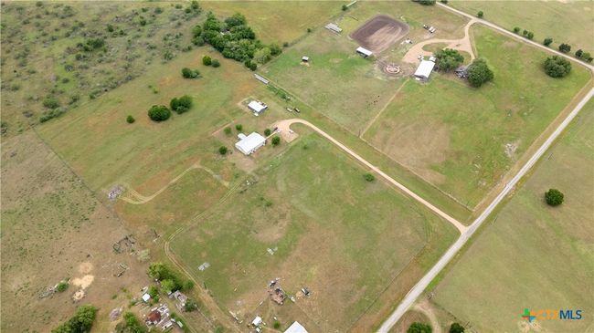00 Dagg Rd, Home with 1 bedrooms, 2 bathrooms and null parking in Yoakum TX | Image 23
