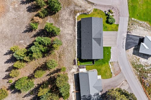 123 Crystal View Ct, Lakeside, MT, 59922-9636 | Card Image