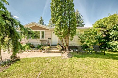 23 Spruce Cres, St. Albert, AB, T8N0H4 | Card Image