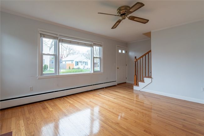 14 Muriel St, House other with 4 bedrooms, 2 bathrooms and 2 parking in Riverside RI | Image 5