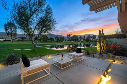 7 Wesleyan Ct, Rancho Mirage, CA, 92270-3719 | Card Image