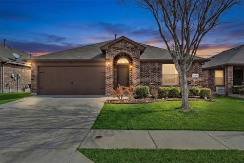 7304 Wavecrest Way, Fort Worth, TX, 76179-1534 | Card Image