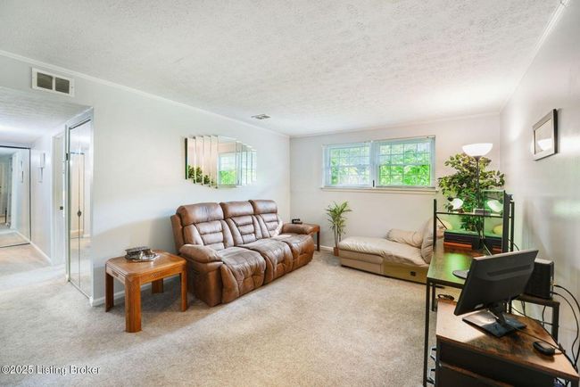 2 - 109 Algiers Ct, Condo with 1 bedrooms, 1 bathrooms and null parking in Louisville KY | Image 13