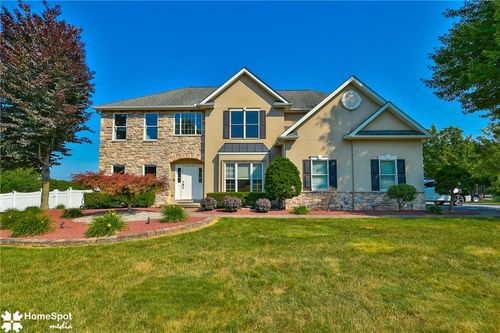 2115 Terry Rd, Nazareth, PA, 18064-8767 | Card Image