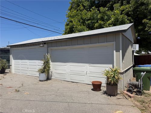 17615 Kingsbury, Granada Hills, CA, 91344 | Card Image