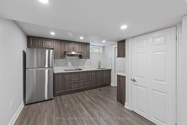 167 Braemar Rd, House other with 6 bedrooms, 3 bathrooms and 3 parking in Kingston ON | Image 38