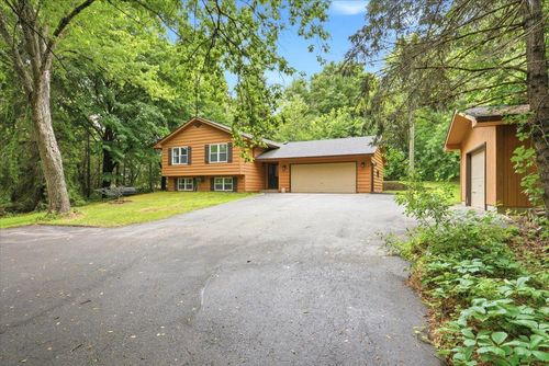 W10417 County Road Ff, River Falls, WI, 54022-4451 | Card Image