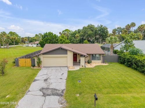 3 Casper Dr, Palm Coast, FL, 32137-8145 | Card Image