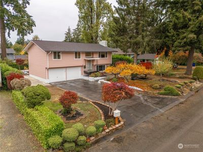 11009 111th Street Sw, House other with 3 bedrooms, 1 bathrooms and 2 parking in Tacoma WA | Image 2