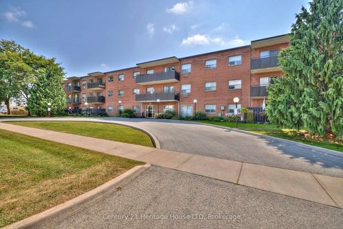205-485 Thorold Rd, Welland, ON, L3C3X1 | Card Image